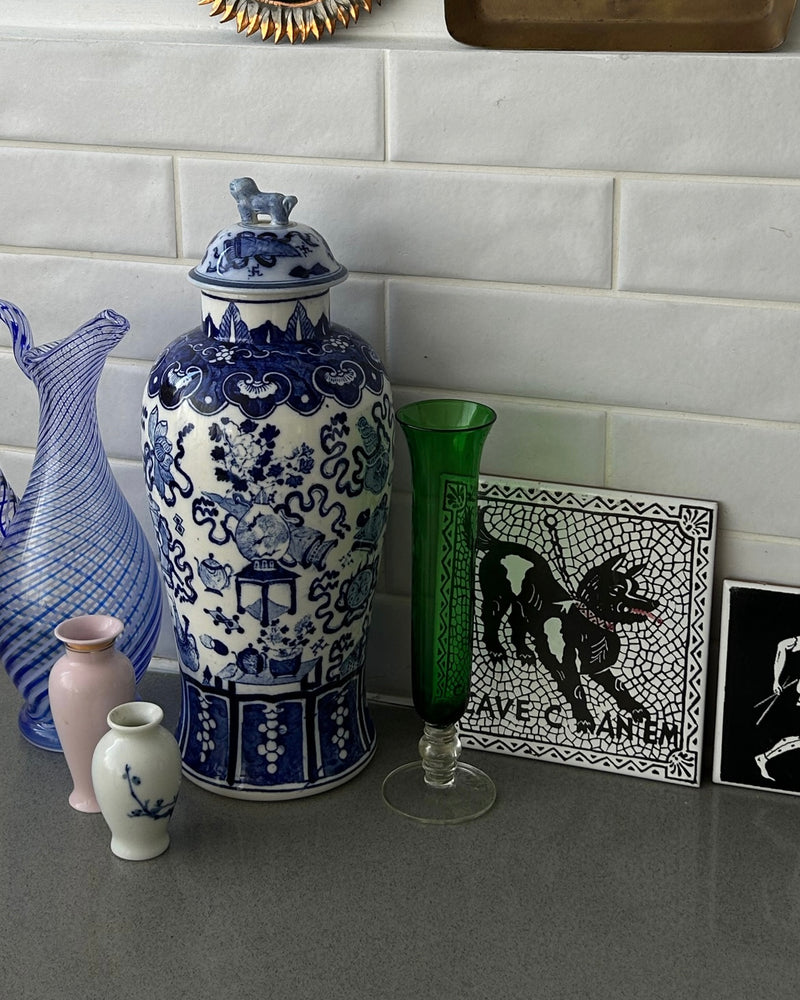 Large Blue & White Chinese Vase