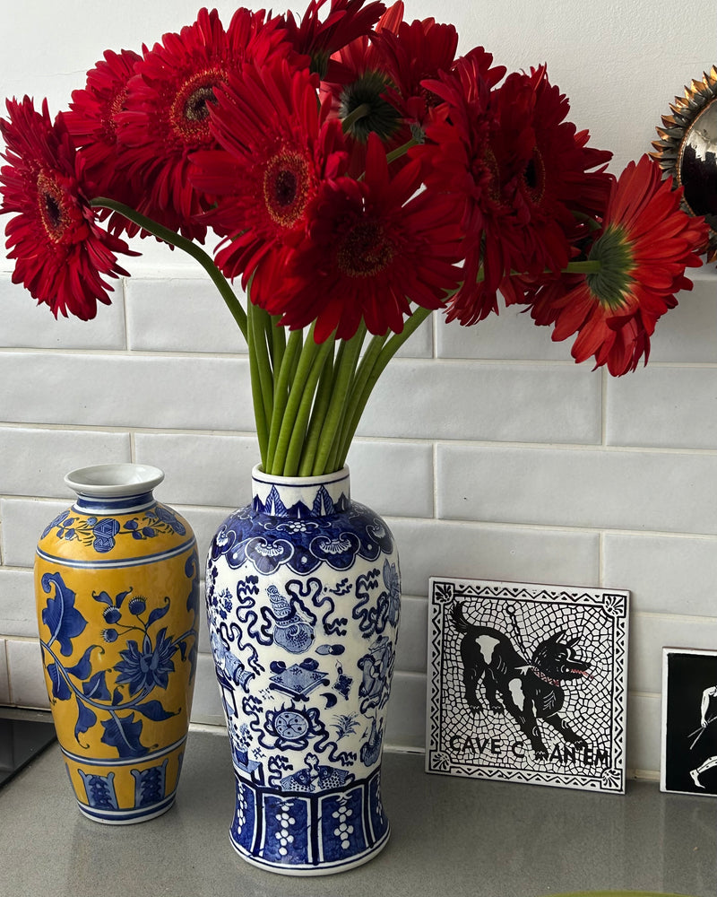 Large Blue & White Chinese Vase