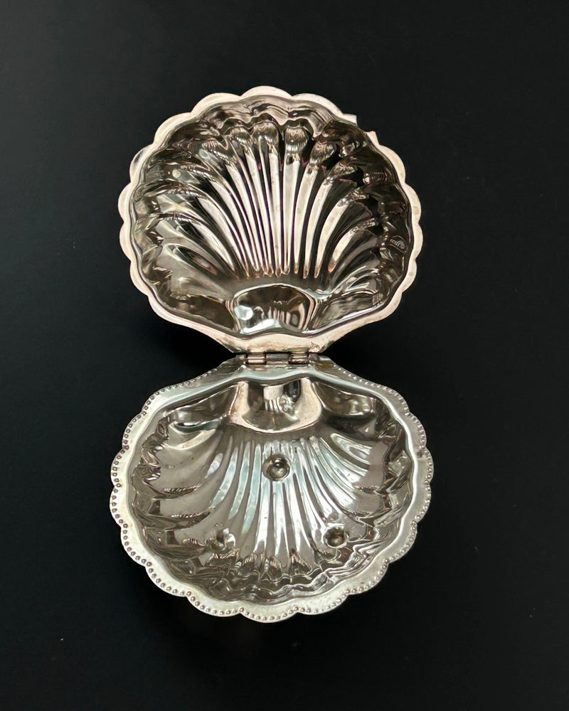 Shell Shaped Caviar Dish