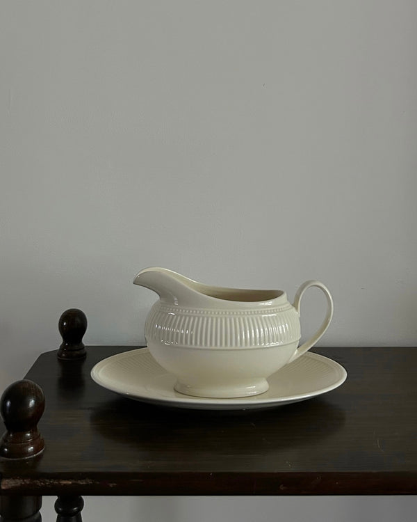 Large Wedgwood Gravy Boat with Underplate