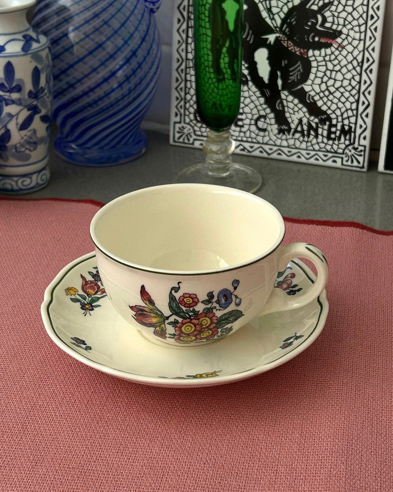 Villeroy & Boch “Alt Strasbourg” Cup & Saucer *1
