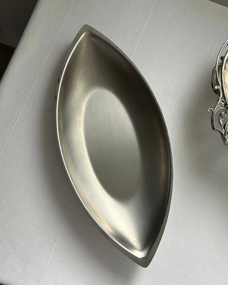 Pair of Stainless Steel Trays (L)