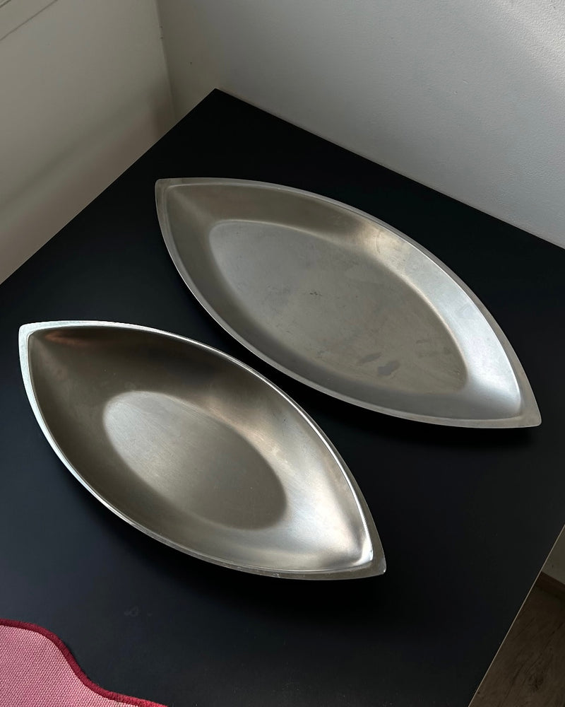 Pair of Stainless Steel Trays (L)