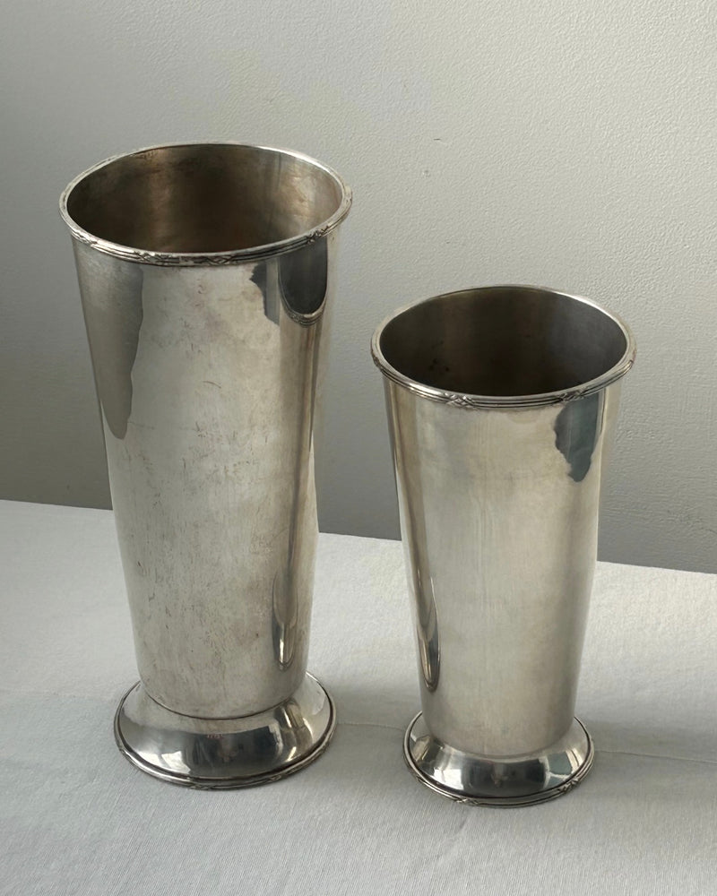 Set of Two Trumpet Vases (M+L)