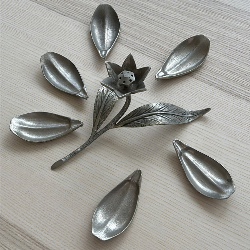 Rare Six Petal Flower Cocktail Ashtray