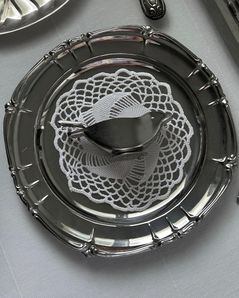 Pair of Round Trays (M)