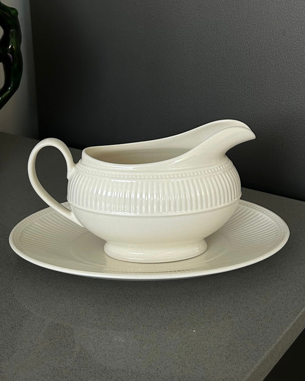 Large Wedgwood Gravy Boat with Underplate