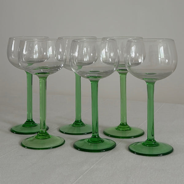 Luminarc wine glasses